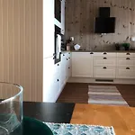 Apartment Laukvik Suites *