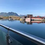 Laukvik Suites *