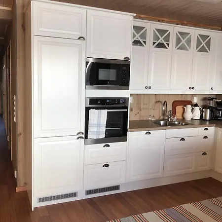 Laukvik Suites * Laukvik